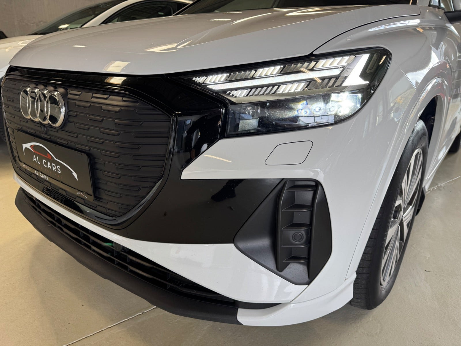 undefined Audi Q4 e-tron fra 2023