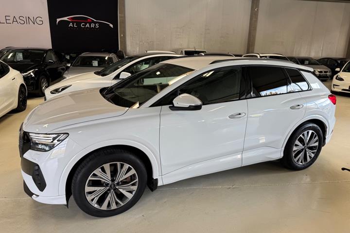undefined Audi Q4 e-tron fra 2023