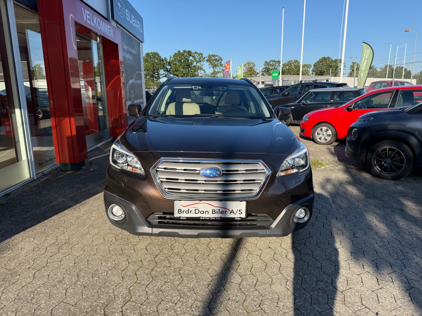 Brun Subaru Outback fra 2017