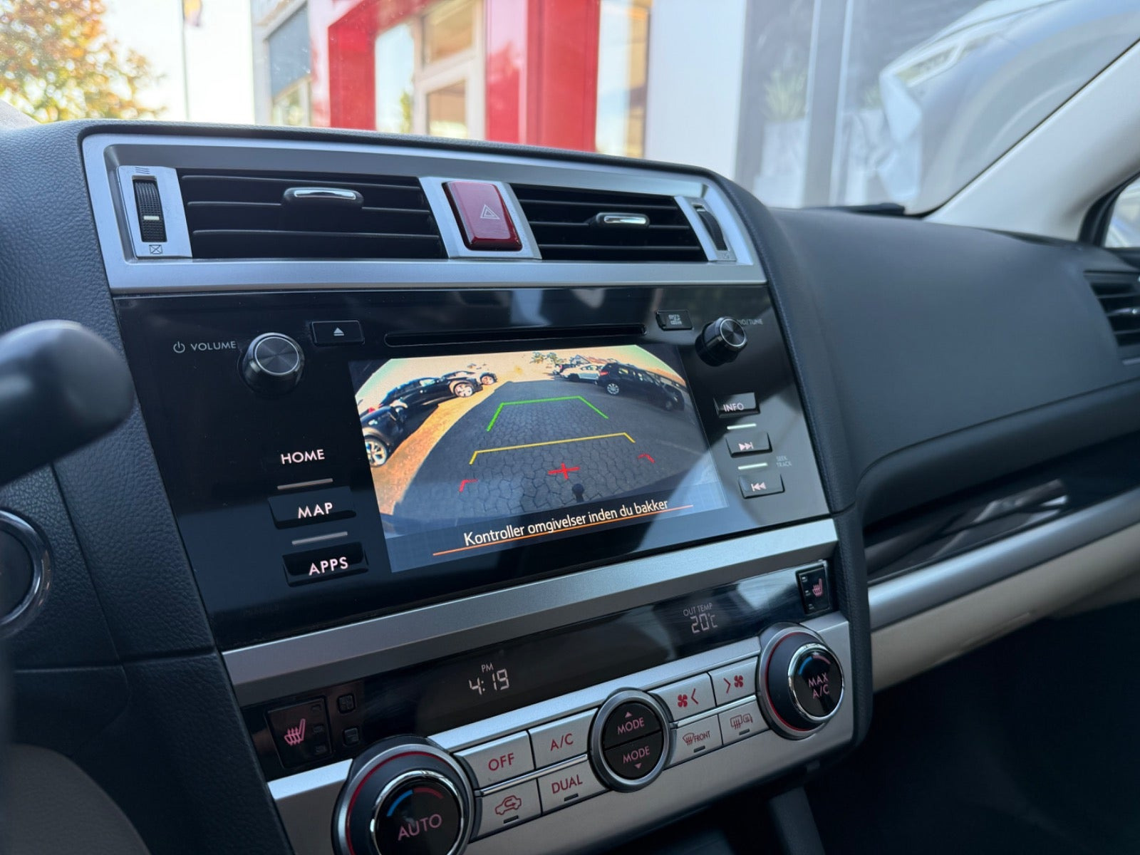 Brun Subaru Outback fra 2017