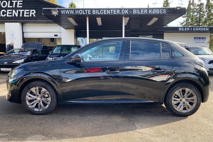 Sort Peugeot e-208 fra 2020