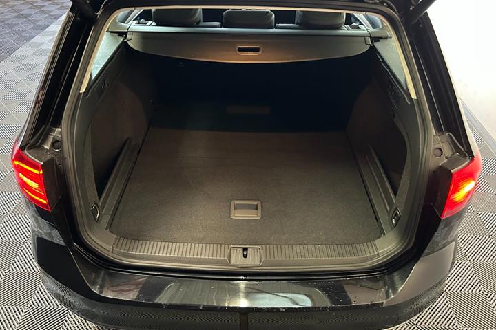 undefined VW Passat fra 2016