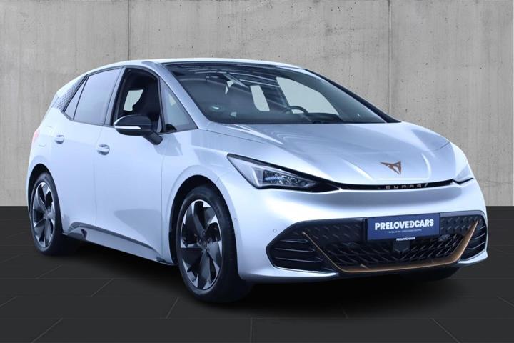 Sølv Cupra Born fra 2022