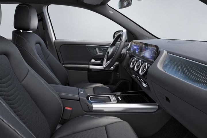 Sort Mercedes EQA250+ fra 2025