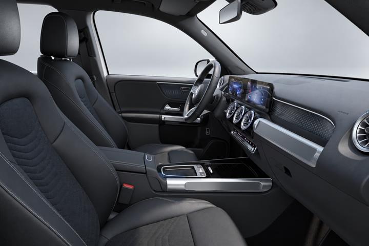 Hvid Mercedes EQB250+ fra 2025