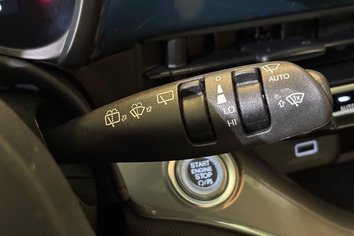 Blå Fiat 500e fra 2022