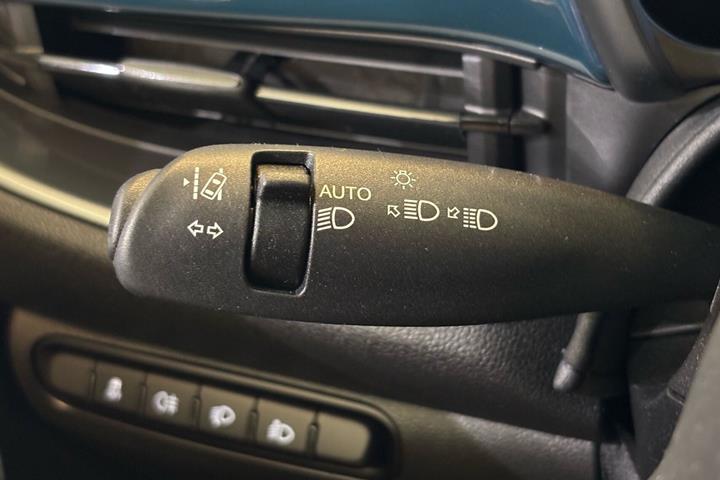 Blå Fiat 500e fra 2022