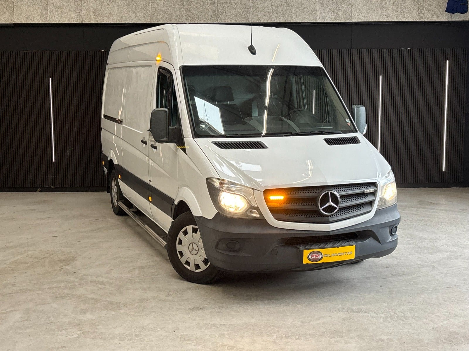 Mercedes Sprinter 316 2,2 CDi R2 Kassevogn