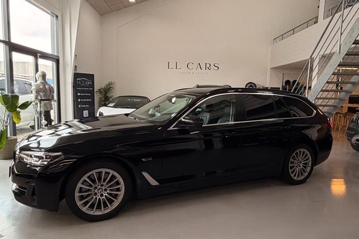 undefined BMW 530e fra 2022