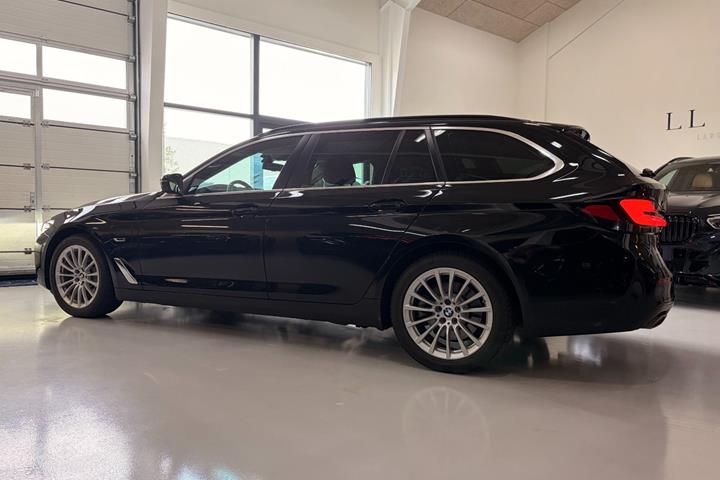 undefined BMW 530e fra 2022