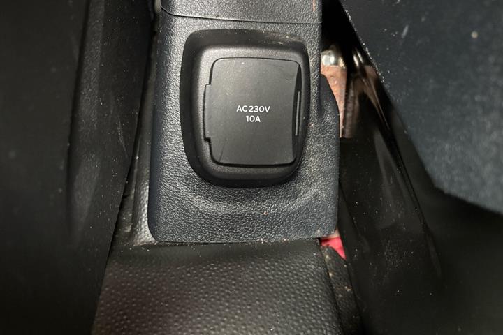 Hvid Ford E-Transit 350 L2 Van fra 2022