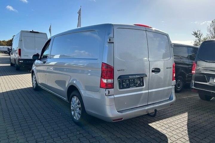 Sølv Mercedes Vito 114 fra 2019