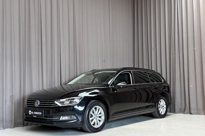 Sort VW Passat fra 2018