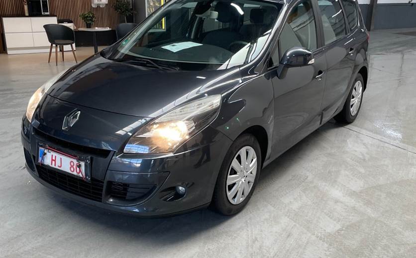 Renault Grand Scenic III 1,9 dCi 130 Dynamique 7prs