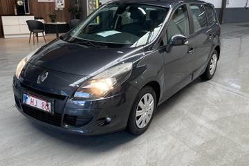 Renault Grand Scenic III 1,9 dCi 130 Dynamique 7prs
