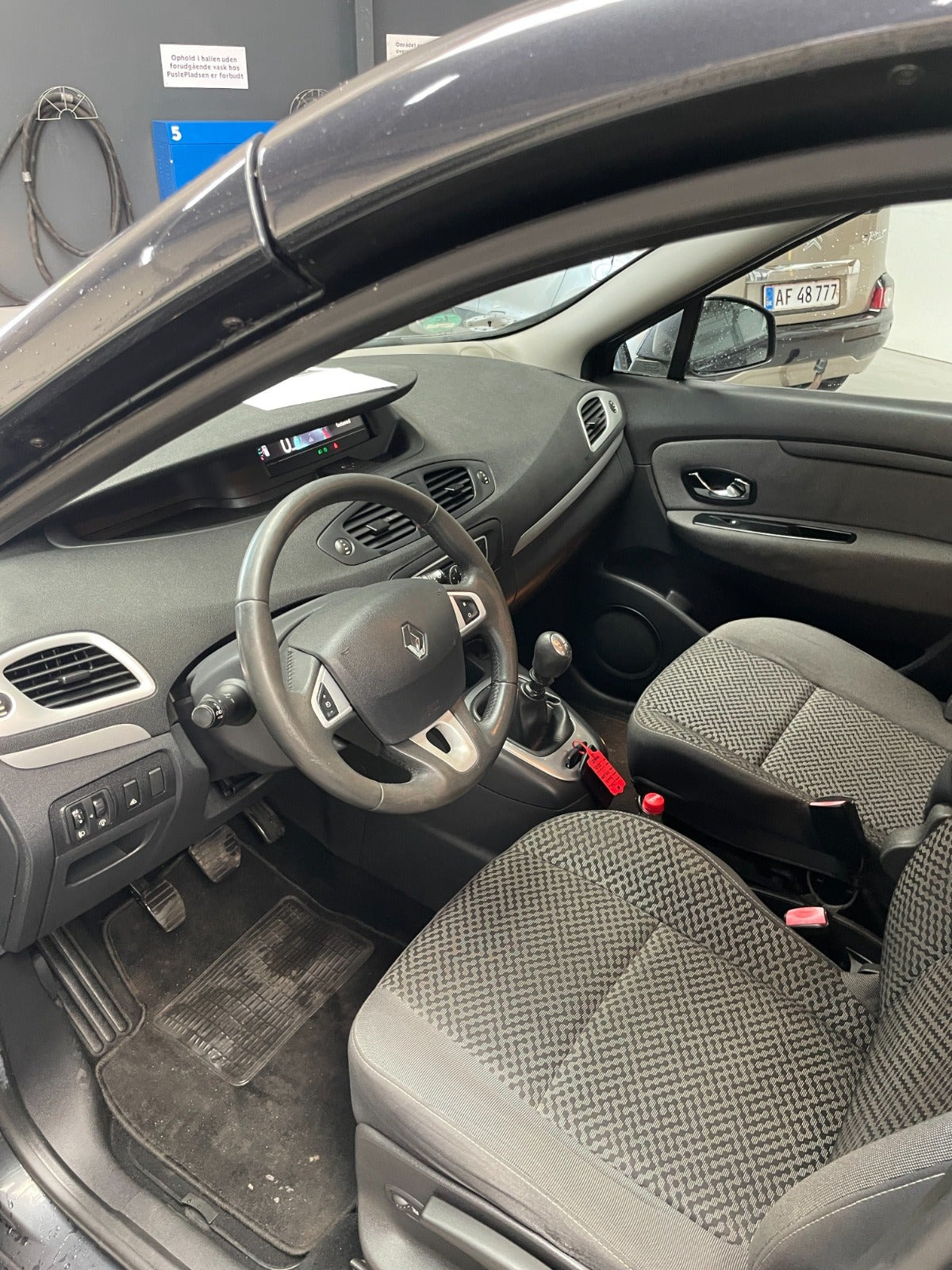 undefined Renault Grand Scenic III fra 2012