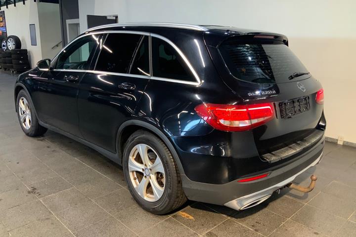 Sort Mercedes GLC220 d fra 2017