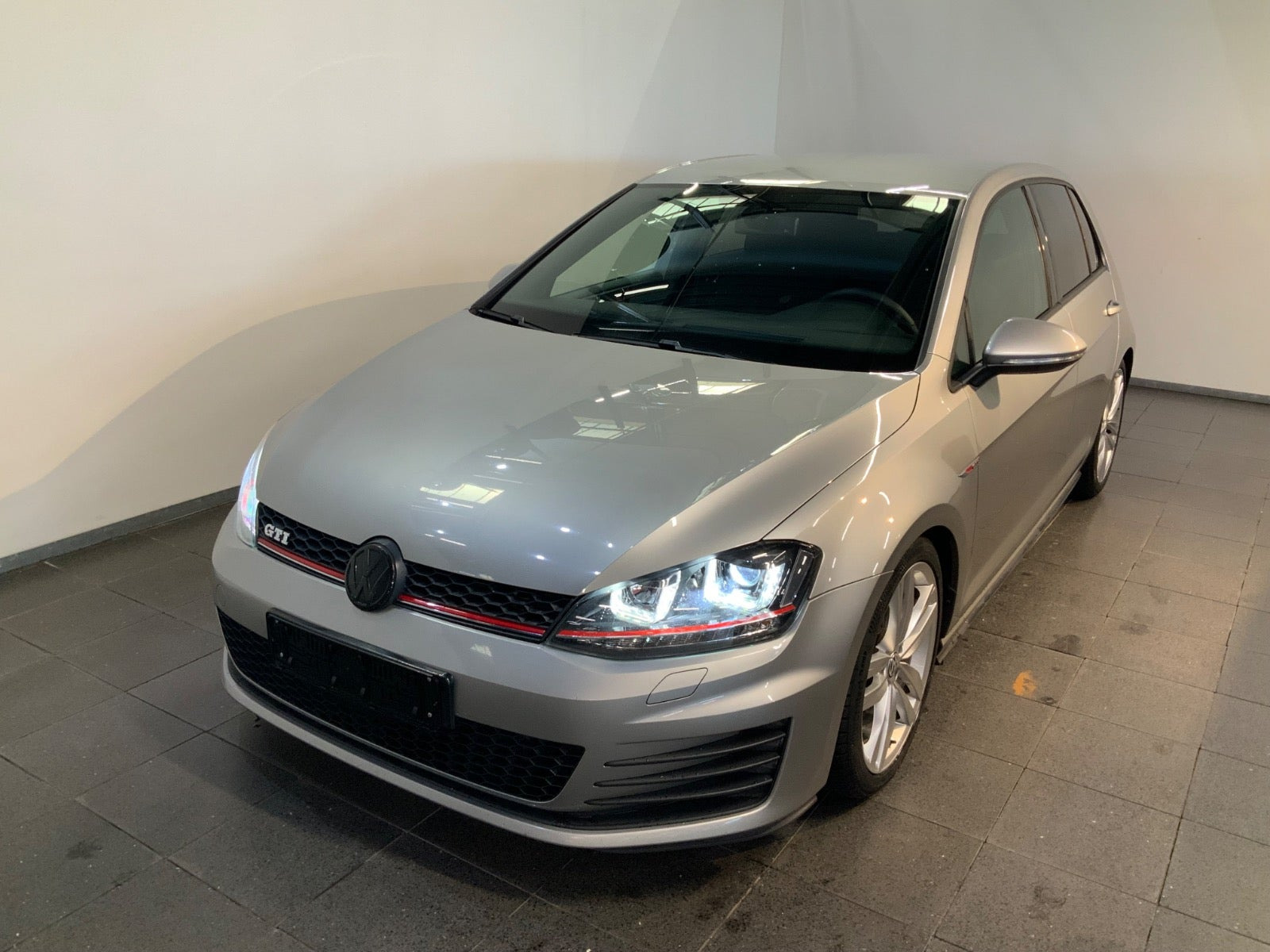 VW Golf VII 2,0 GTi BMT