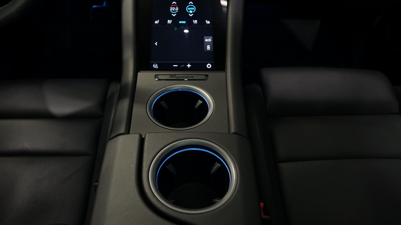 Sort Porsche Taycan 4S fra 2025