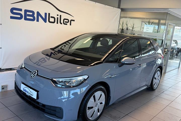 Grå VW ID.3 fra 2023 set udefra