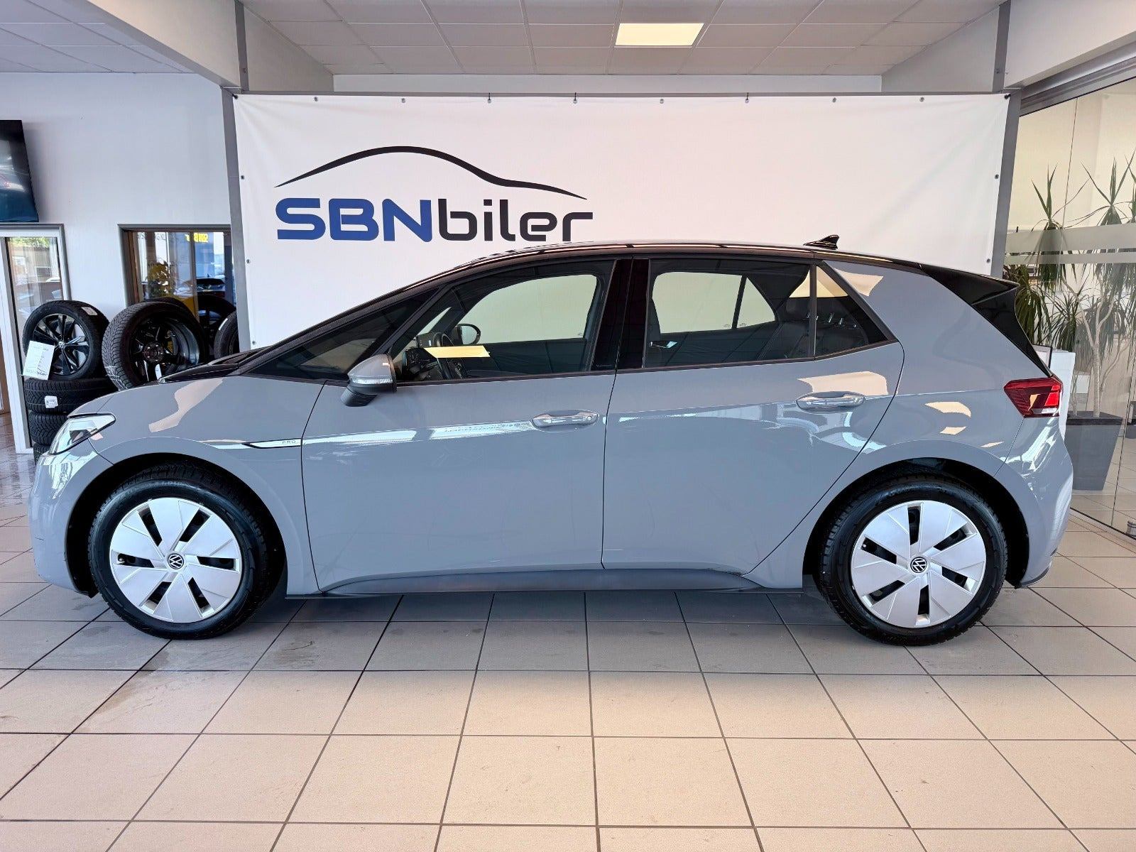 Grå VW ID.3 fra 2023