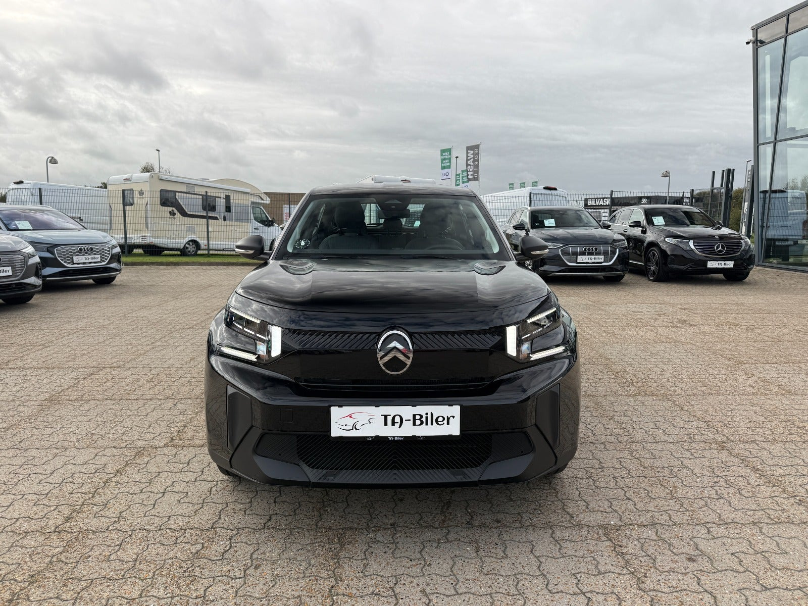 Sort Citroën e-C3 Aircross fra 2025