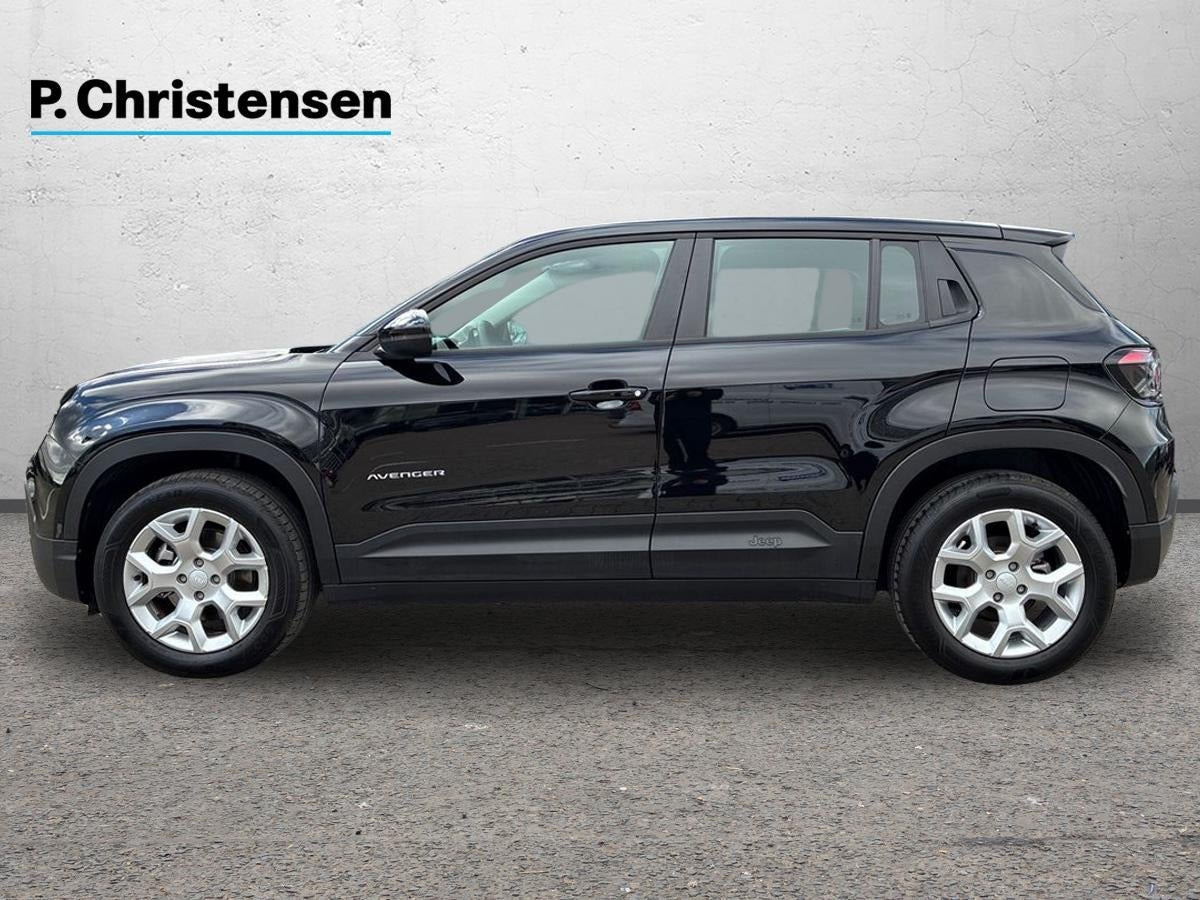 Sort Jeep Avenger fra 2025