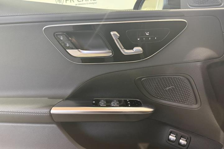 undefined Mercedes C300 e fra 2022