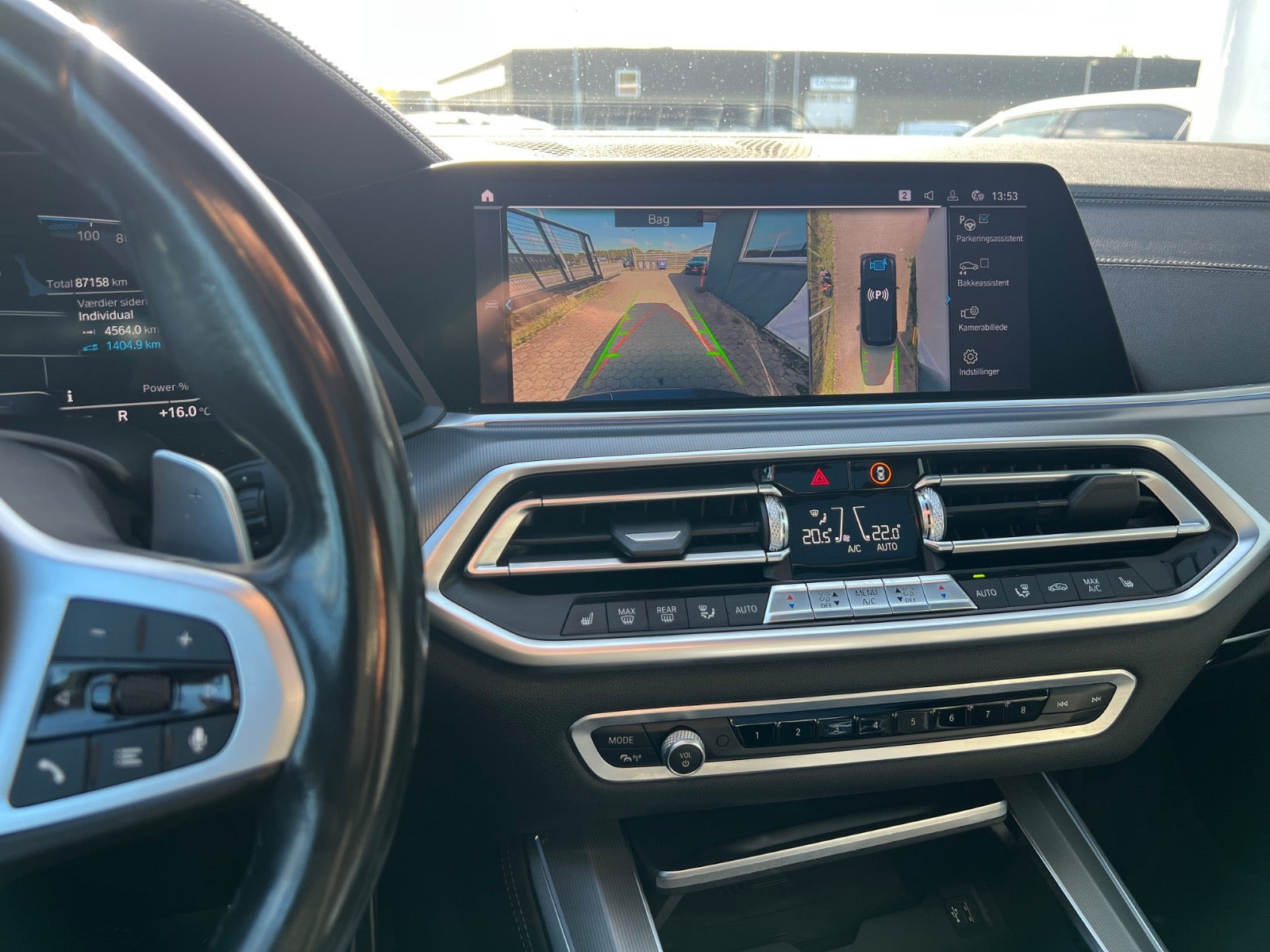 Sort BMW X5 fra 2020