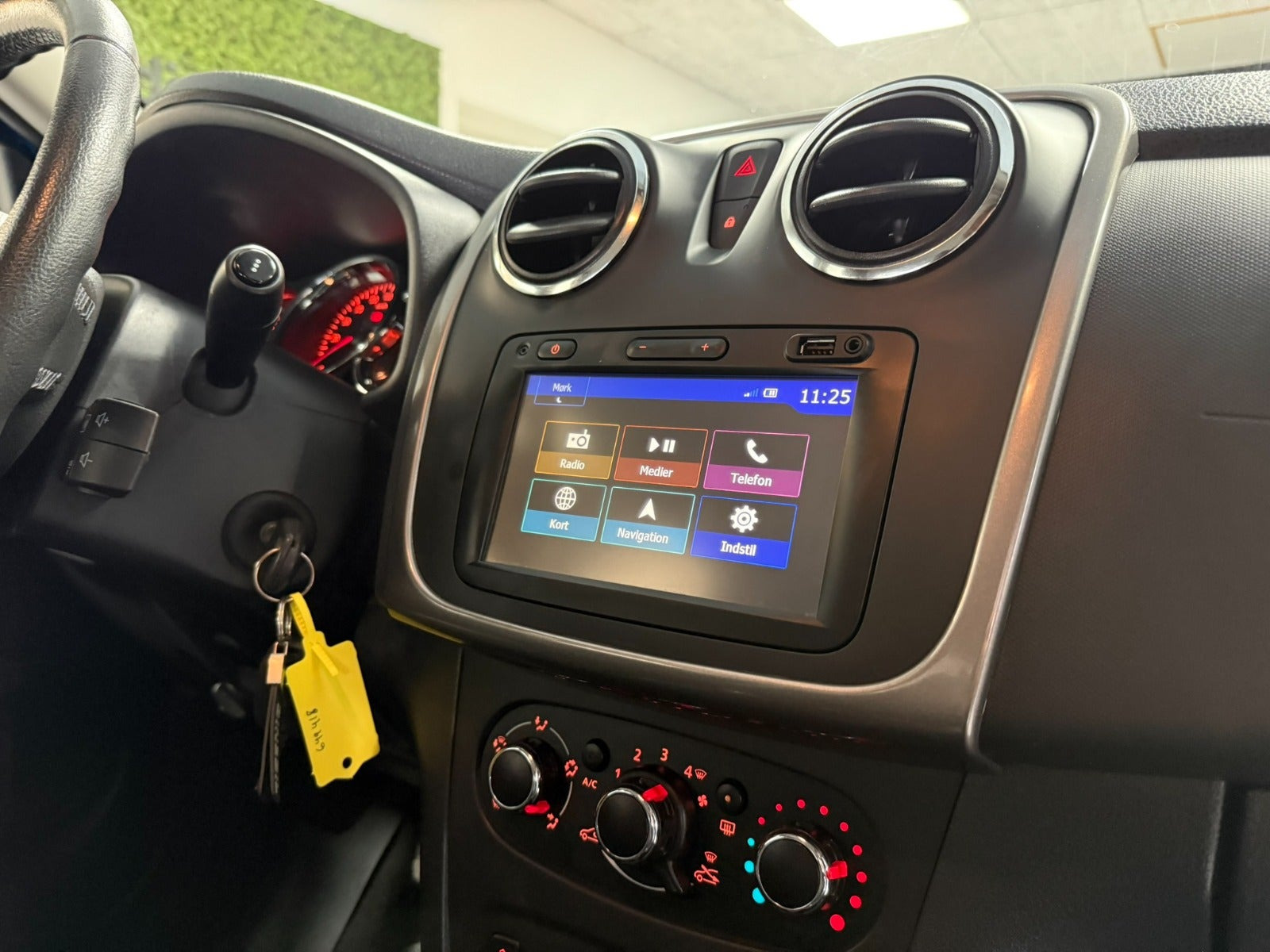 undefined Dacia Sandero Stepway fra 2016