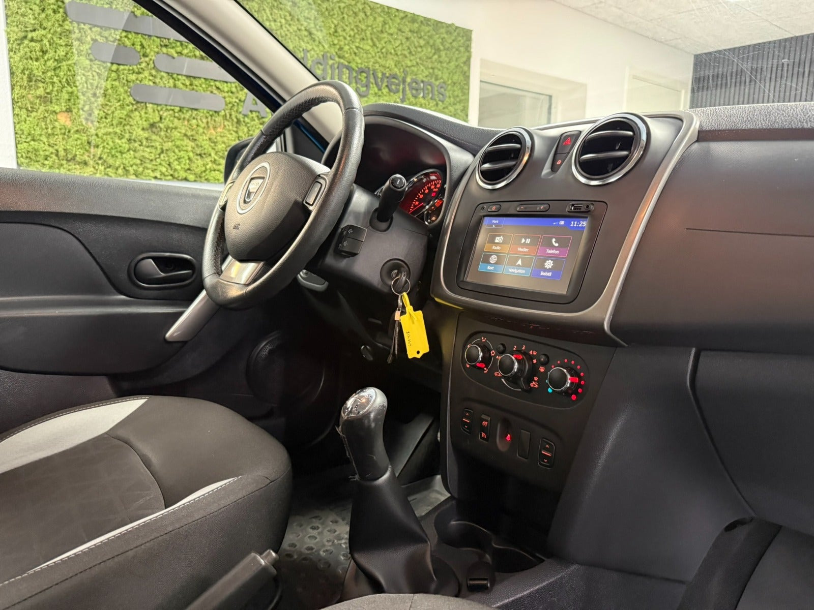 undefined Dacia Sandero Stepway fra 2016