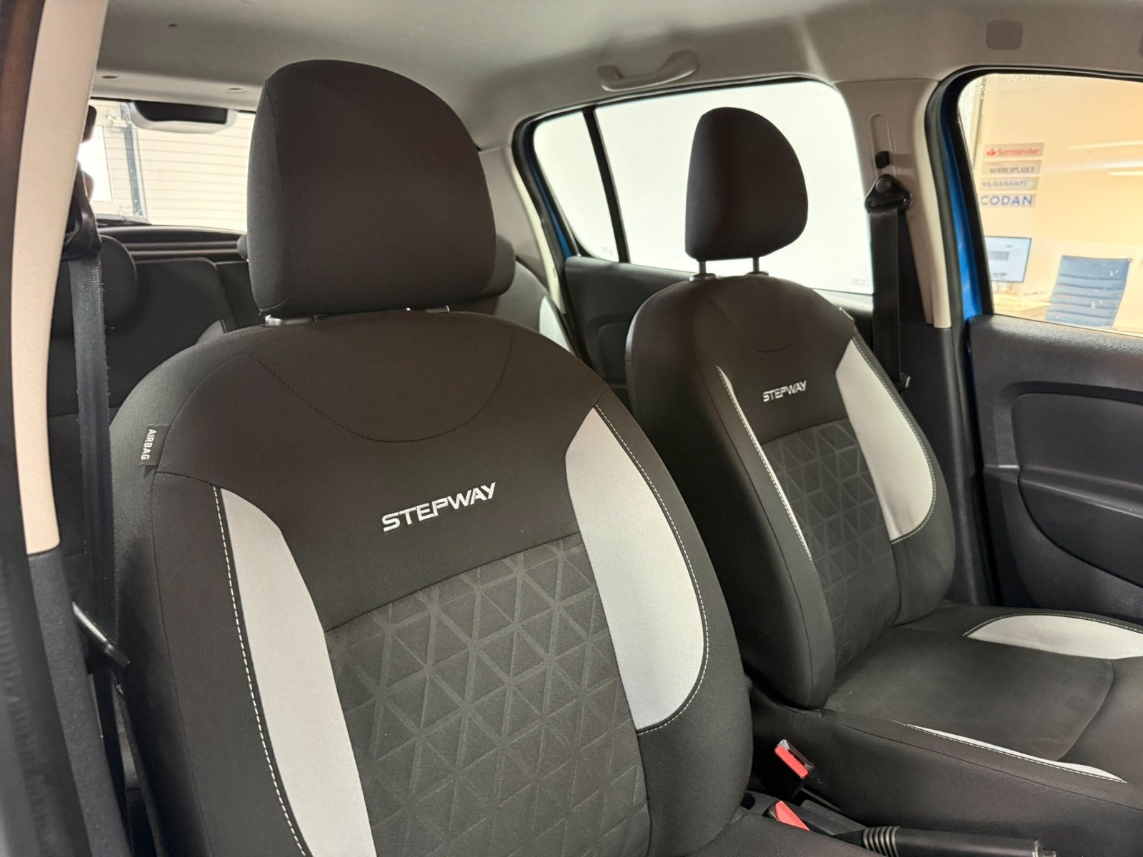 undefined Dacia Sandero Stepway fra 2016