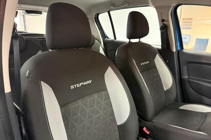 undefined Dacia Sandero Stepway fra 2016