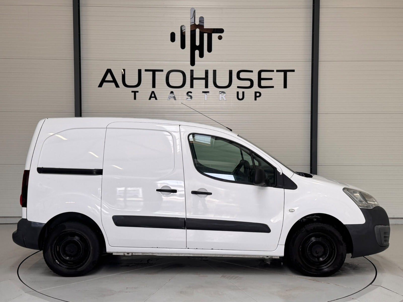 undefined Peugeot Partner fra 2016
