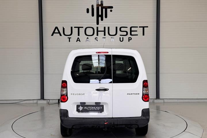 undefined Peugeot Partner fra 2016