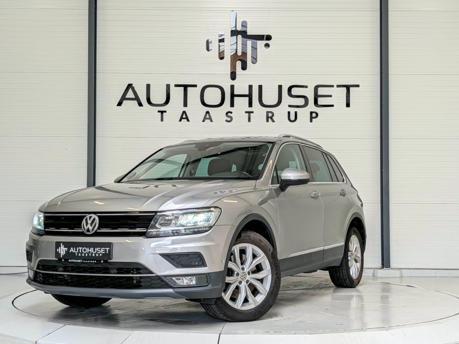 VW Tiguan 2,0 TDi 190 Highline DSG 4Motion
