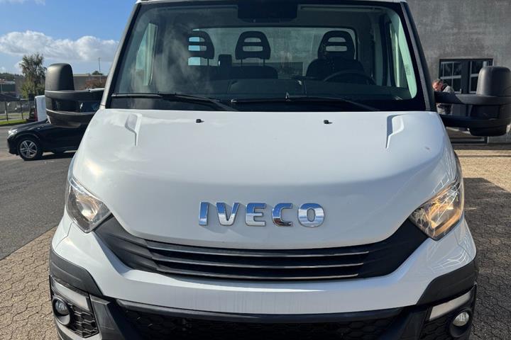 Hvid Iveco Daily fra 2019