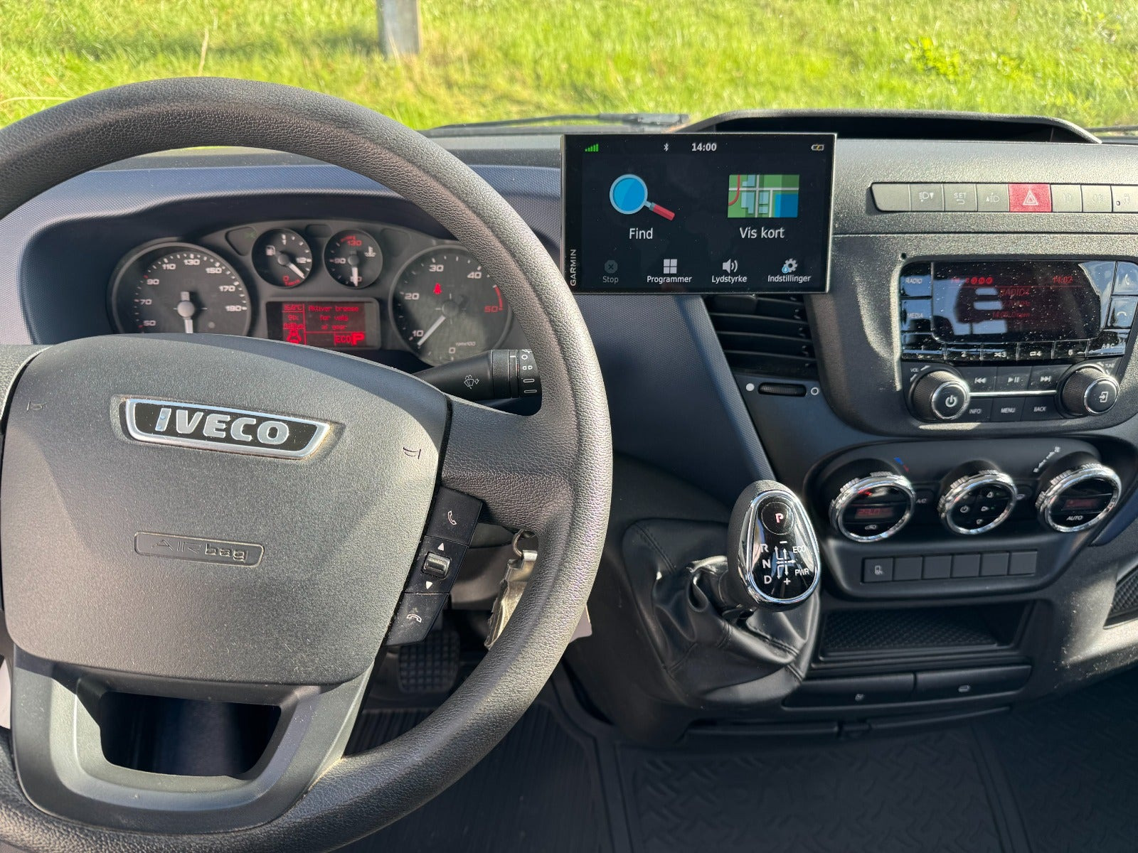 Hvid Iveco Daily fra 2019