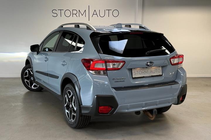 Blå Subaru XV fra 2018