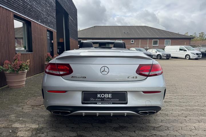 Sølv Mercedes C43 fra 2017