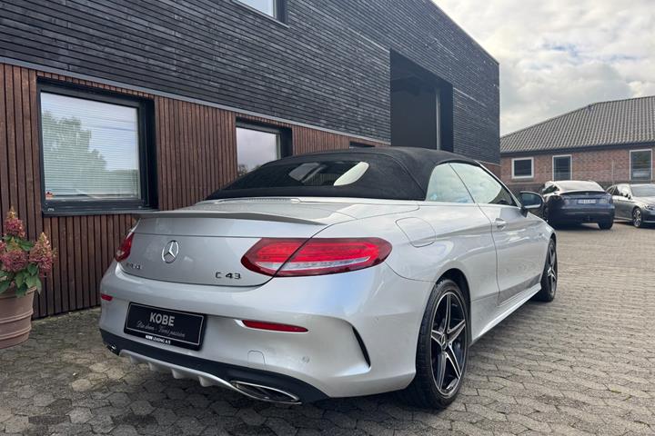 Sølv Mercedes C43 fra 2017