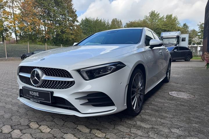 Hvid Mercedes A250 e fra 2022
