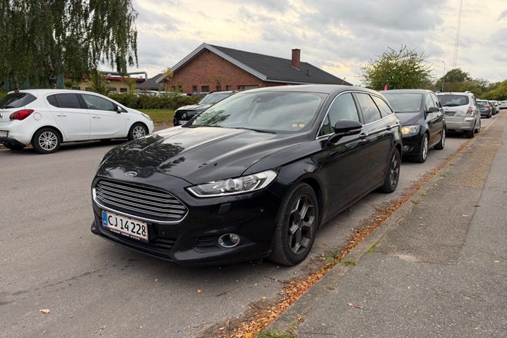 undefined Ford Mondeo fra 2015
