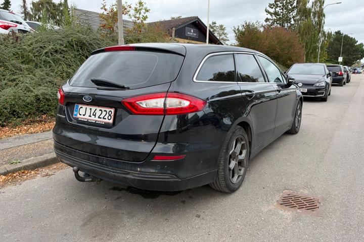 undefined Ford Mondeo fra 2015