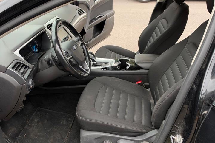 undefined Ford Mondeo fra 2015