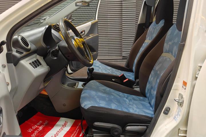undefined Suzuki Alto fra 2012