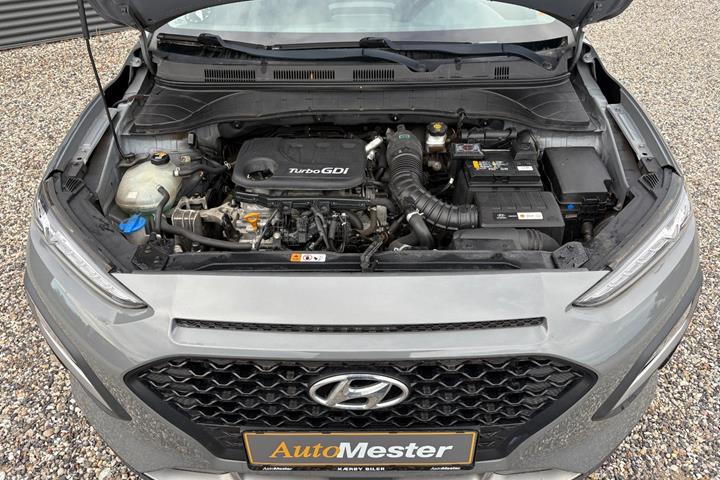 Grå Hyundai Kona fra 2020
