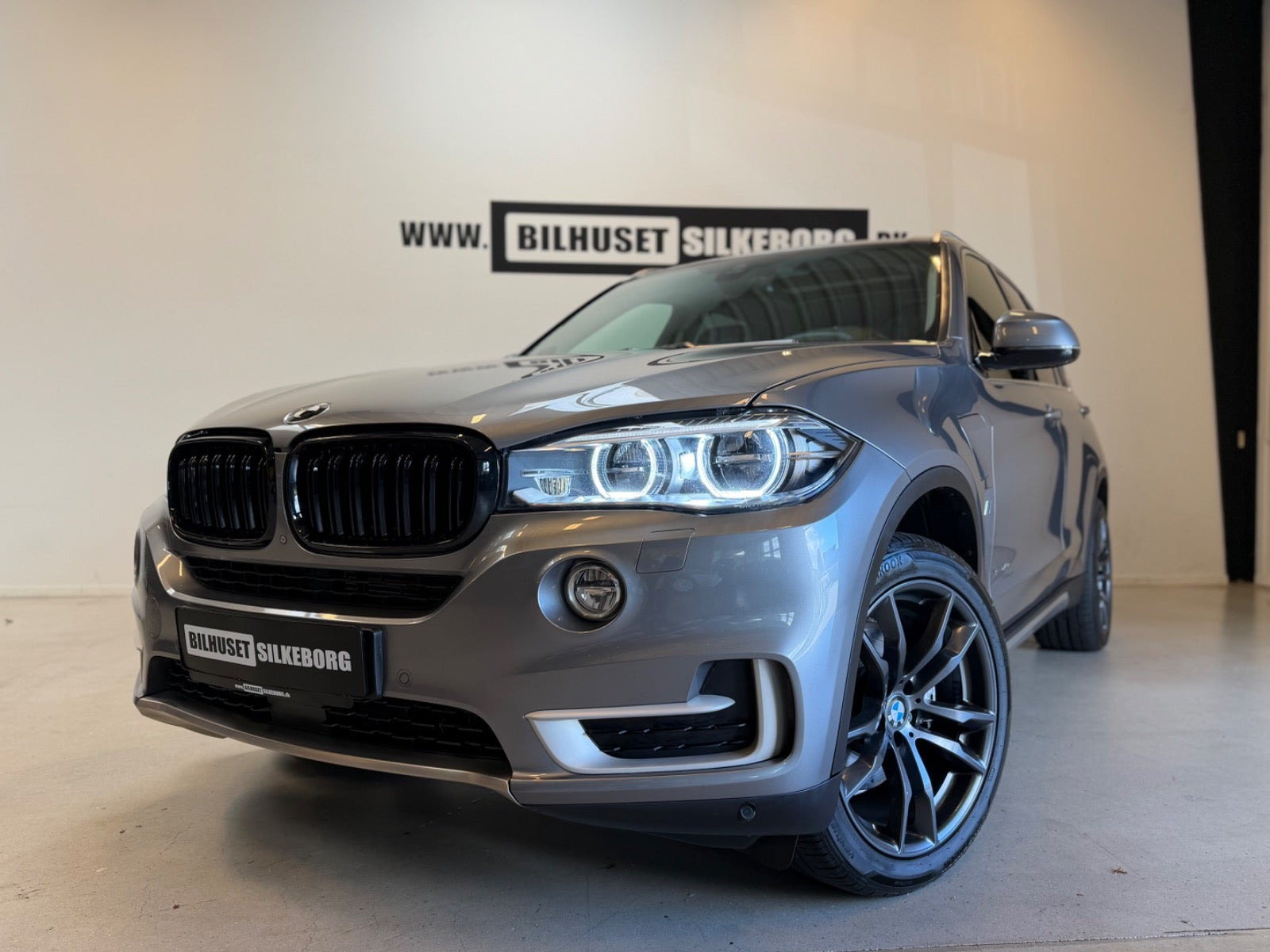 undefined BMW X5 fra 2017