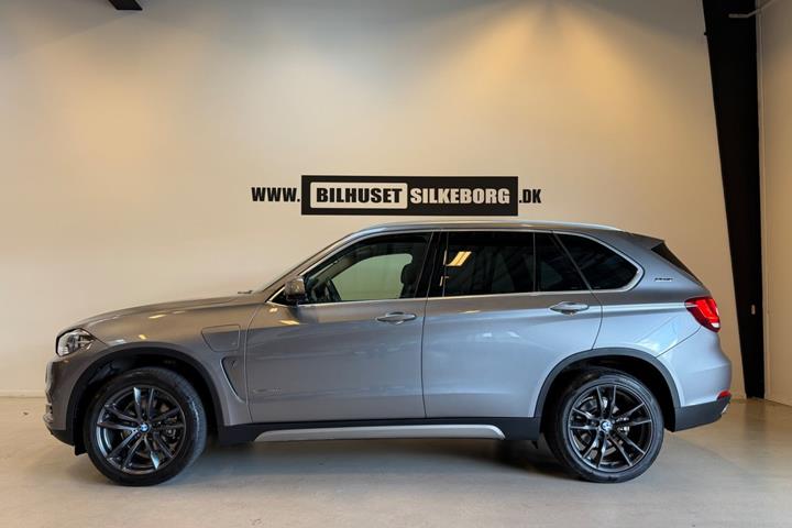 undefined BMW X5 fra 2017