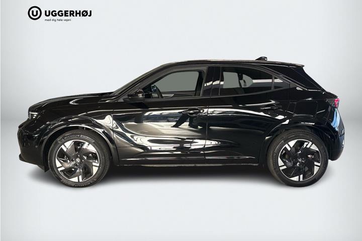 Sort Opel Mokka-e fra 2025